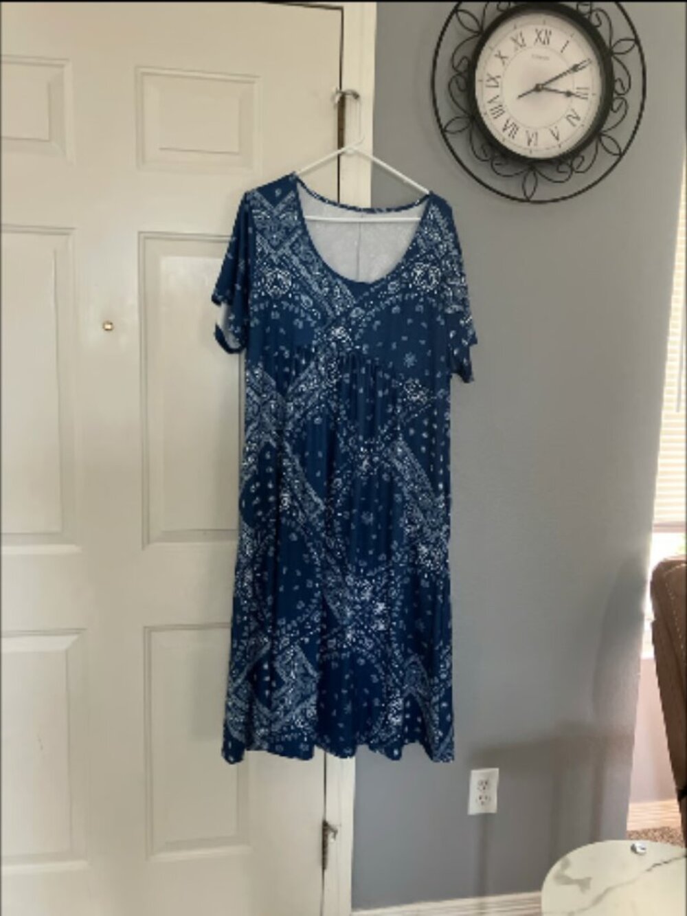 Women’s Blue & White Paisley Pattern Dress Size 3X